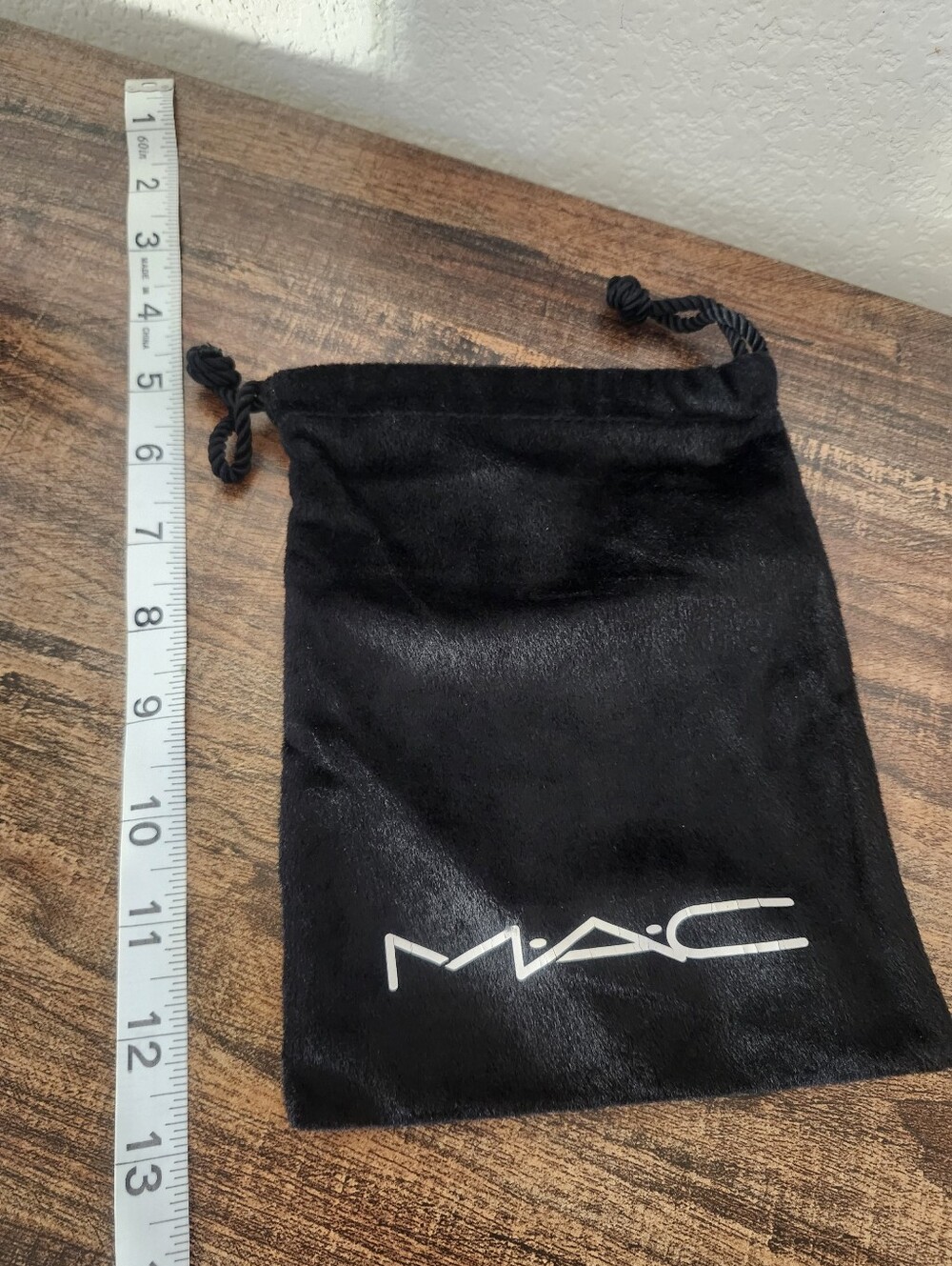 MAC Black Velvet Drawstring Pouch - Picture 3 of 7